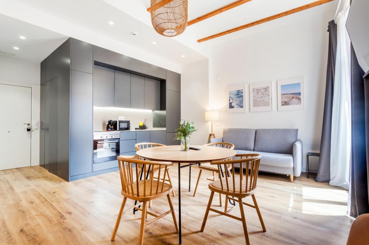 Puerto Beach Suites فالنسيا المظهر الخارجي الصورة